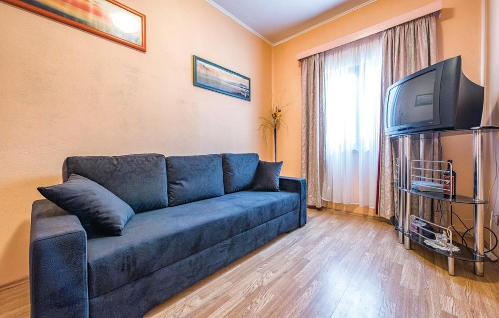 Apartment Tezak Kukci Exterior photo